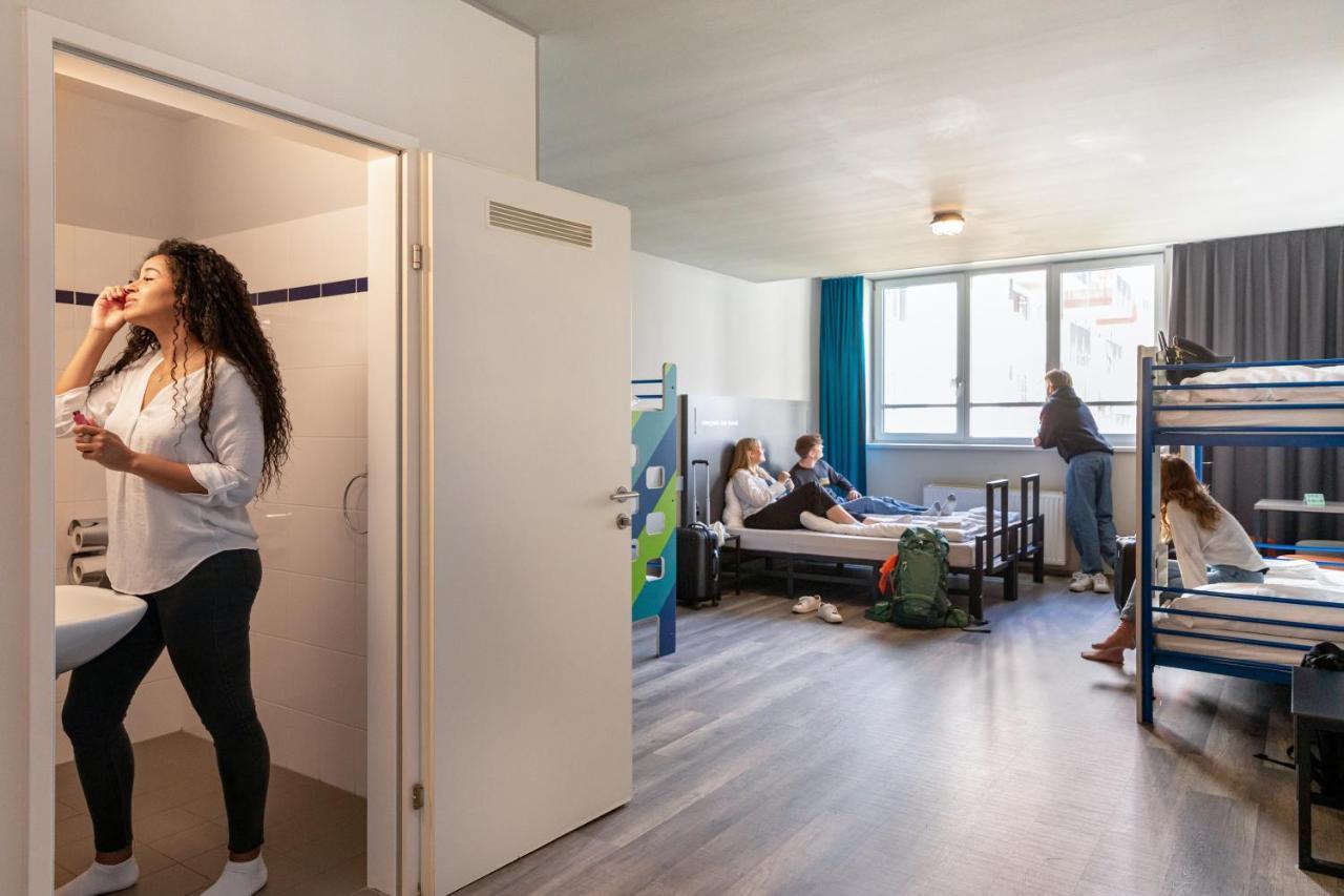 Six-Bed Room,1251843343:JPEG